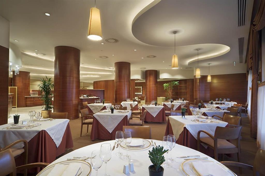 Hotel Cusani 4*